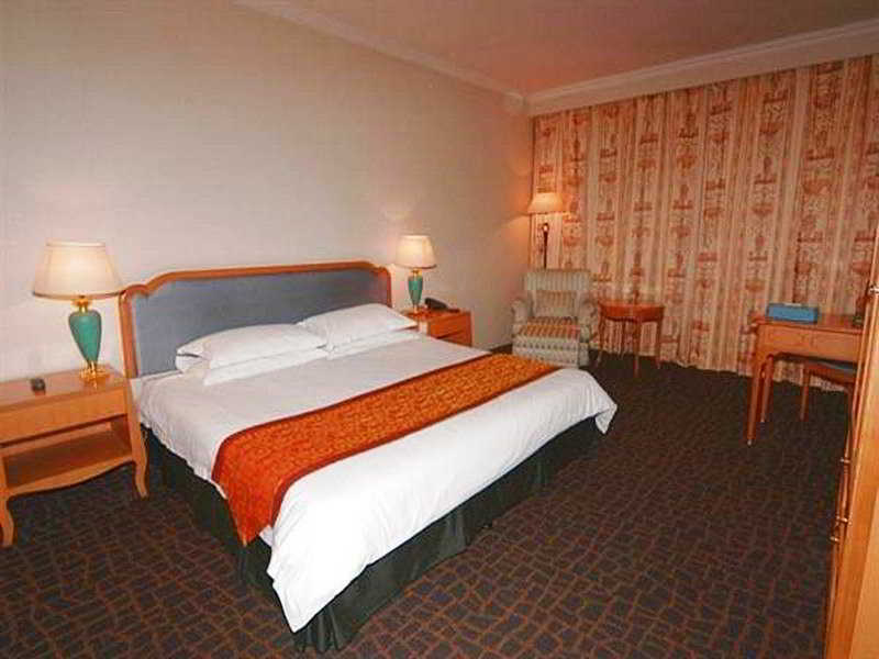 Chang Hang Hotel 3*